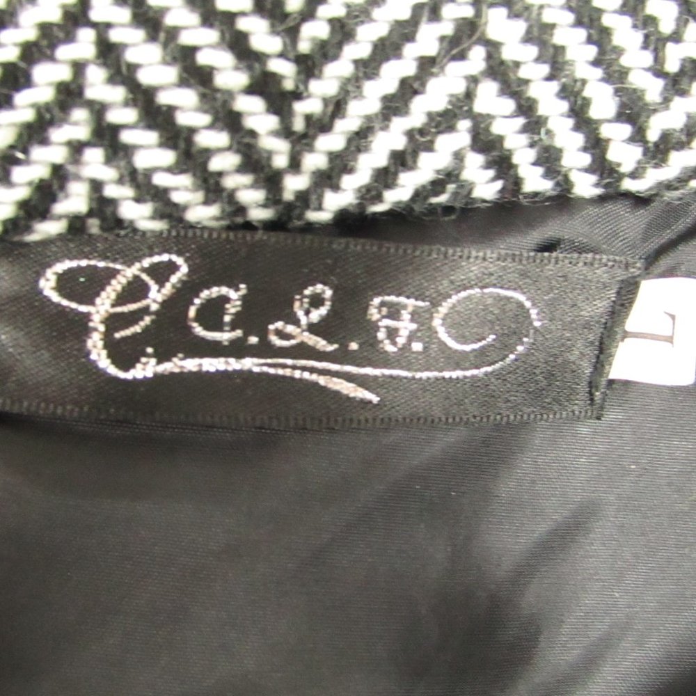 Women's/Men's | Vest | Large | B&W | Unbranded - Picture 3 of 3